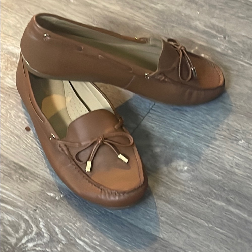 Michael Kors Brown Leather Flats with Moccasin Stitching